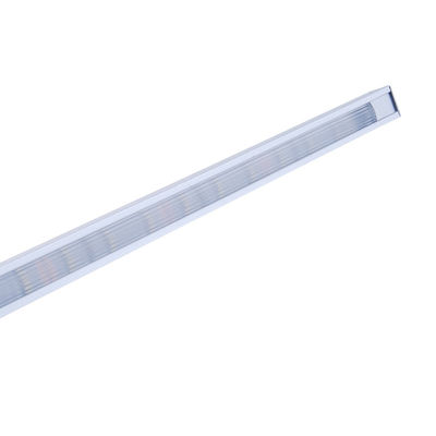 Créez l'ambiance parfaite avec 5m / bobine de lumière LED flexible en blanc Fpc